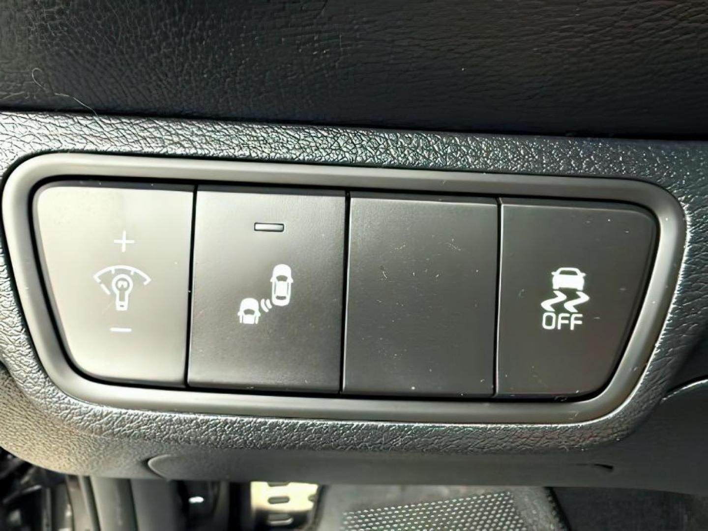 2024 BLACK /Black KIA Forte (3KPF54AD1RE) with an 2L I-4 DOHC engine, Automatic transmission, located at 1175 N Woodruff Ave, Idaho Falls, ID, 83401, 43.506901, -111.999657 - At Timberline Auto, finding a great deal on your next vehicle is always easy! Our experienced sales staff's goal is to help find you the right vehicle at the right price! Our knowledgeable finance department has options for almost any credit score. We offer extended service contract options to prote - Photo#18