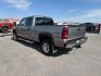 2006 GRAY /CLOTH Chevrolet Silverado 2500HD (1GCHK23DX6F) with an 66 engine, Automatic transmission, located at 1175 N Woodruff Ave, Idaho Falls, ID, 83401, 43.506901, -111.999657 - Photo#22