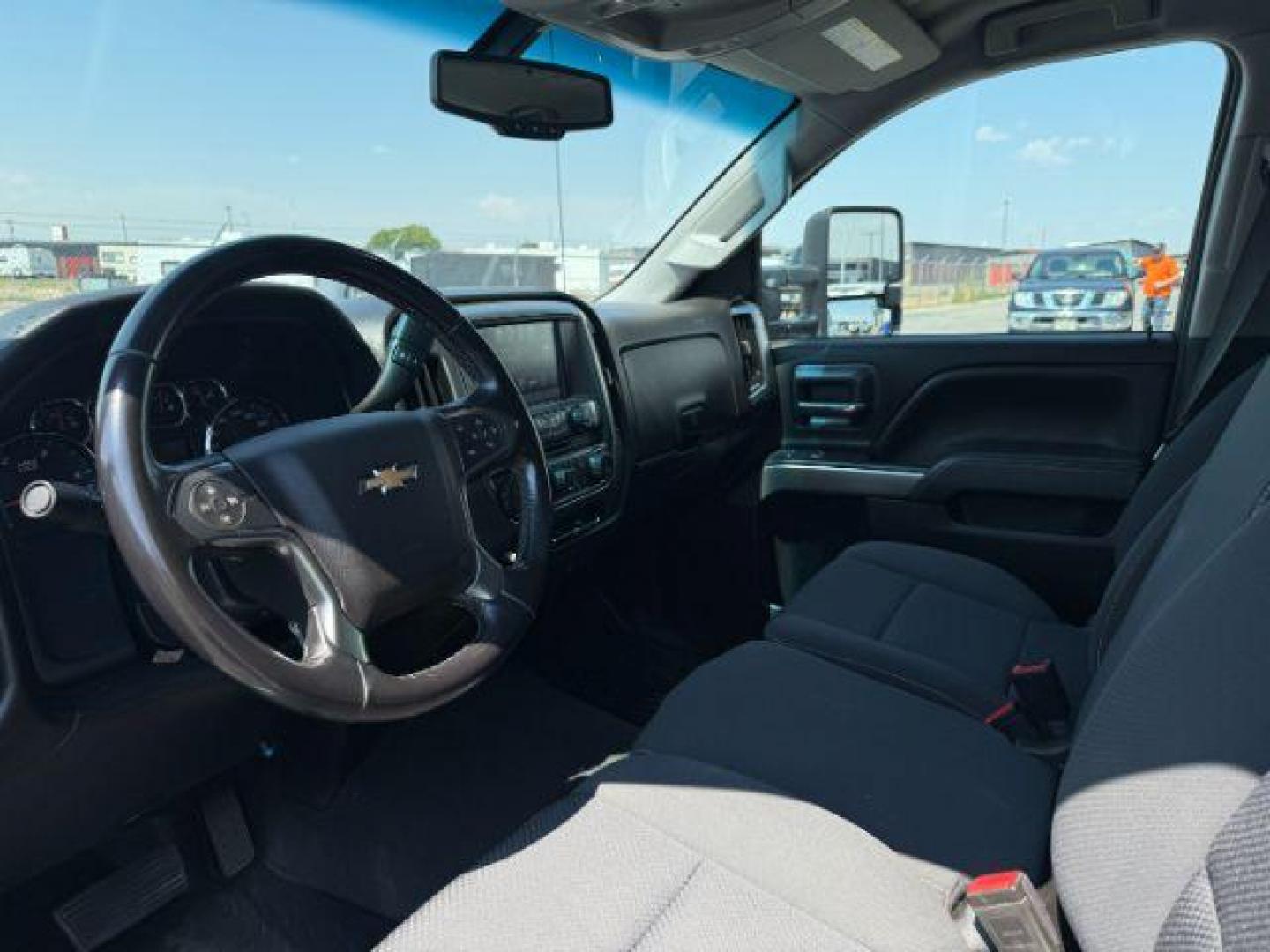 2019 Summit White /Jet Black Chevrolet Silverado 3500HD (1GC4KWCY8KF) with an 66L DURAMAX engine, Automatic transmission, located at 1175 N Woodruff Ave, Idaho Falls, ID, 83401, 43.506901, -111.999657 - At Timberline Auto, finding a great deal on your next vehicle is always easy! Our experienced sales staff's goal is to help find you the right vehicle at the right price! Our knowledgeable finance department has options for almost any credit score. We offer extended service contract options to prote - Photo#31