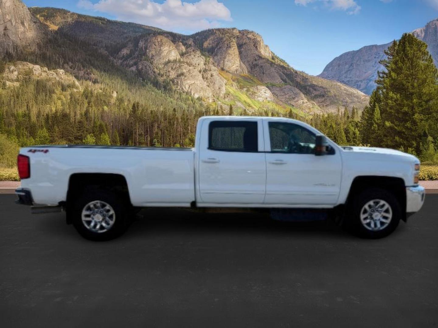 2019 Summit White /Jet Black Chevrolet Silverado 3500HD (1GC4KWCY8KF) with an 66L DURAMAX engine, Automatic transmission, located at 1175 N Woodruff Ave, Idaho Falls, ID, 83401, 43.506901, -111.999657 - At Timberline Auto, finding a great deal on your next vehicle is always easy! Our experienced sales staff's goal is to help find you the right vehicle at the right price! Our knowledgeable finance department has options for almost any credit score. We offer extended service contract options to prote - Photo#5