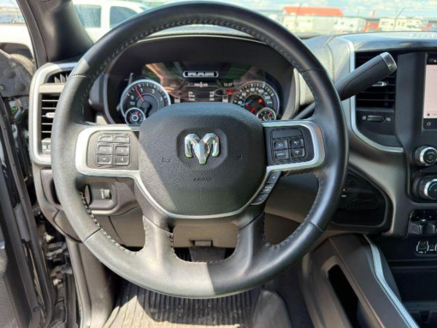 2022 Diamond Black Crystal Pearlcoat /Diesel Gray/Black Ram 2500 Big Horn Crew Cab 4x4 6'4 Box (3C6UR5DL5NG) with an Cummins 6.7L I-6 diesel direct injection engine, AUTOMATIC transmission, located at 1235 N Woodruff Ave., Idaho Falls, 83401, (208) 523-1053, 43.507172, -112.000488 - At Timberline Auto, finding a great deal on your next vehicle is always easy! Our experienced sales staff's goal is to help find you the right vehicle at the right price! Our knowledgeable finance department has options for almost any credit score. We offer extended service contract options to prote - Photo#13
