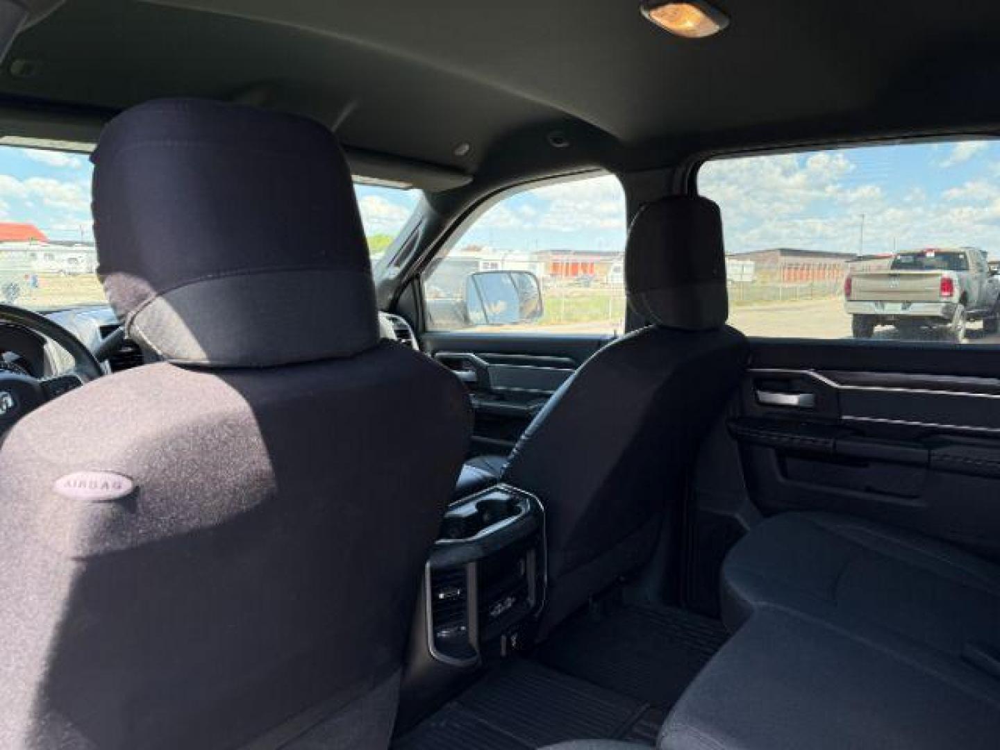 2022 Diamond Black Crystal Pearlcoat /Diesel Gray/Black Ram 2500 Big Horn Crew Cab 4x4 6'4 Box (3C6UR5DL5NG) with an Cummins 6.7L I-6 diesel direct injection engine, AUTOMATIC transmission, located at 1235 N Woodruff Ave., Idaho Falls, 83401, (208) 523-1053, 43.507172, -112.000488 - At Timberline Auto, finding a great deal on your next vehicle is always easy! Our experienced sales staff's goal is to help find you the right vehicle at the right price! Our knowledgeable finance department has options for almost any credit score. We offer extended service contract options to prote - Photo#21