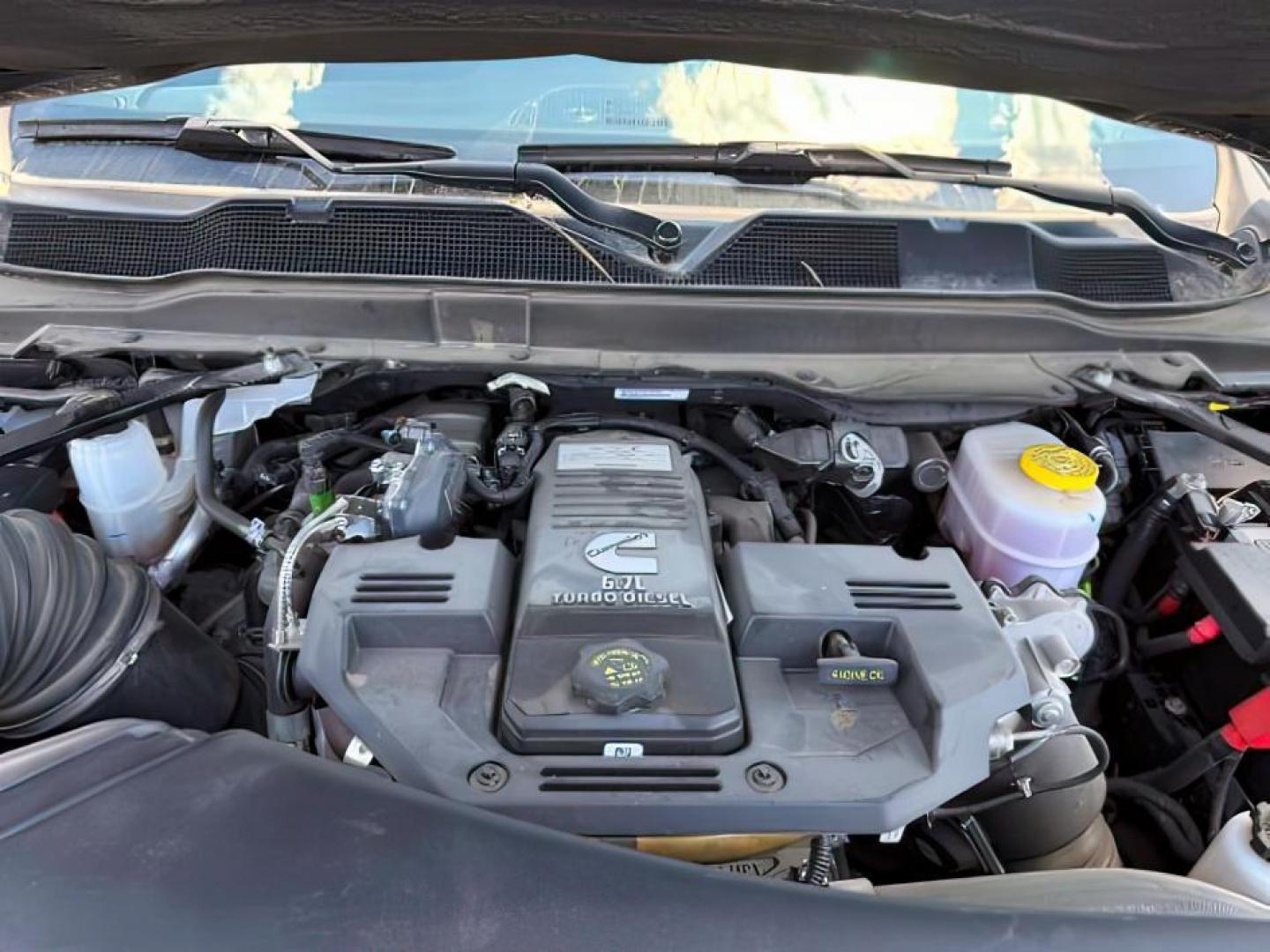 2022 Diamond Black Crystal Pearlcoat /Diesel Gray/Black Ram 2500 (3C6UR5DL5NG) with an Cummins 67L I-6 diesel direct injection engine, Automatic transmission, located at 1175 N Woodruff Ave, Idaho Falls, ID, 83401, 43.506901, -111.999657 - At Timberline Auto, finding a great deal on your next vehicle is always easy! Our experienced sales staff's goal is to help find you the right vehicle at the right price! Our knowledgeable finance department has options for almost any credit score. We offer extended service contract options to prote - Photo#24