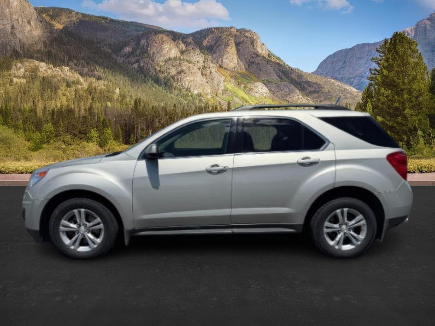 2015 SILVER /Jet Black Chevrolet Equinox 1LT (2GNFLFE30F6) with an 3.6L V-6 gasoline direct injection engine, AUTOMATIC transmission, located at 1235 N Woodruff Ave., Idaho Falls, 83401, (208) 523-1053, 43.507172, -112.000488 - At Timberline Auto, finding a great deal on your next vehicle is always easy! Our experienced sales staff's goal is to help find you the right vehicle at the right price! Our knowledgeable finance department has options for almost any credit score. We offer extended service contract options to prote - Photo#0