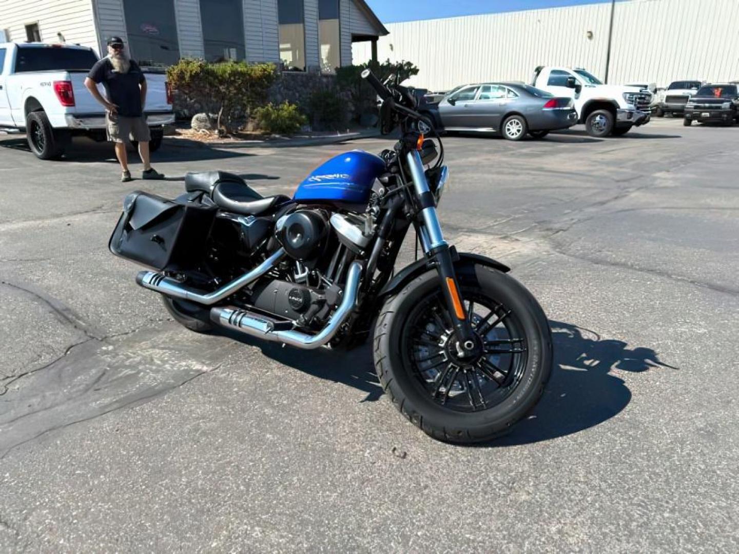 2019 BLUE Harley-Davidson Forty-Eight (1HD1LC315KC) , Automatic transmission, located at 1175 N Woodruff Ave, Idaho Falls, ID, 83401, 43.506901, -111.999657 - At Timberline Auto, finding a great deal on your next vehicle is always easy! Our experienced sales staff's goal is to help find you the right vehicle at the right price! Our knowledgeable finance department has options for almost any credit score. We offer extended service contract options to prote - Photo#5
