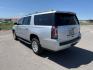 2019 SILVER /Cocoa/Dune GMC Yukon XL SLT (1GKS2GKC0KR) with an EcoTec3 5.3L V-8 gasoline direct injection engine, AUTOMATIC transmission, located at 1235 N Woodruff Ave., Idaho Falls, 83401, (208) 523-1053, 43.507172, -112.000488 - At Timberline Auto, finding a great deal on your next vehicle is always easy! Our experienced sales staff's goal is to help find you the right vehicle at the right price! Our knowledgeable finance department has options for almost any credit score. We offer extended service contract options to prote - Photo#28