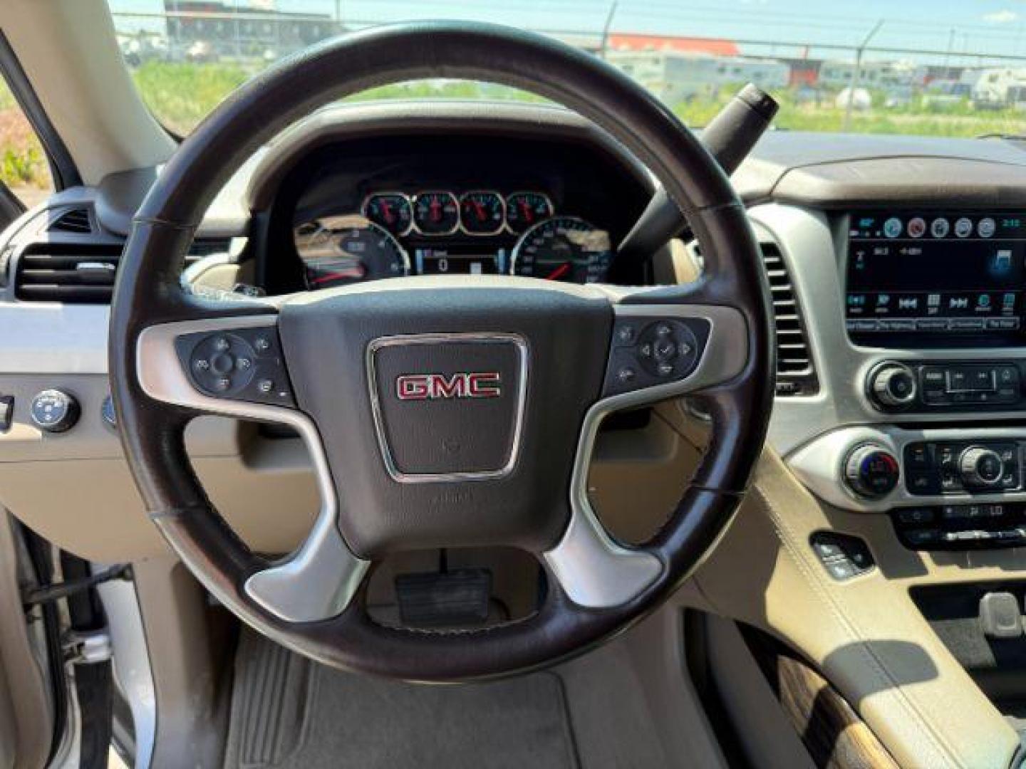 2019 SILVER /Cocoa/Dune GMC Yukon XL SLT (1GKS2GKC0KR) with an EcoTec3 5.3L V-8 gasoline direct injection engine, AUTOMATIC transmission, located at 1235 N Woodruff Ave., Idaho Falls, 83401, (208) 523-1053, 43.507172, -112.000488 - At Timberline Auto, finding a great deal on your next vehicle is always easy! Our experienced sales staff's goal is to help find you the right vehicle at the right price! Our knowledgeable finance department has options for almost any credit score. We offer extended service contract options to prote - Photo#41