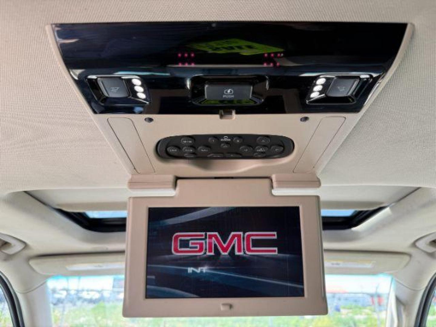 2019 SILVER /Cocoa/Dune GMC Yukon XL SLT (1GKS2GKC0KR) with an EcoTec3 5.3L V-8 gasoline direct injection engine, AUTOMATIC transmission, located at 1235 N Woodruff Ave., Idaho Falls, 83401, (208) 523-1053, 43.507172, -112.000488 - At Timberline Auto, finding a great deal on your next vehicle is always easy! Our experienced sales staff's goal is to help find you the right vehicle at the right price! Our knowledgeable finance department has options for almost any credit score. We offer extended service contract options to prote - Photo#48