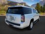 2019 SILVER /Cocoa/Dune GMC Yukon XL SLT (1GKS2GKC0KR) with an EcoTec3 5.3L V-8 gasoline direct injection engine, AUTOMATIC transmission, located at 1235 N Woodruff Ave., Idaho Falls, 83401, (208) 523-1053, 43.507172, -112.000488 - At Timberline Auto, finding a great deal on your next vehicle is always easy! Our experienced sales staff's goal is to help find you the right vehicle at the right price! Our knowledgeable finance department has options for almost any credit score. We offer extended service contract options to prote - Photo#8