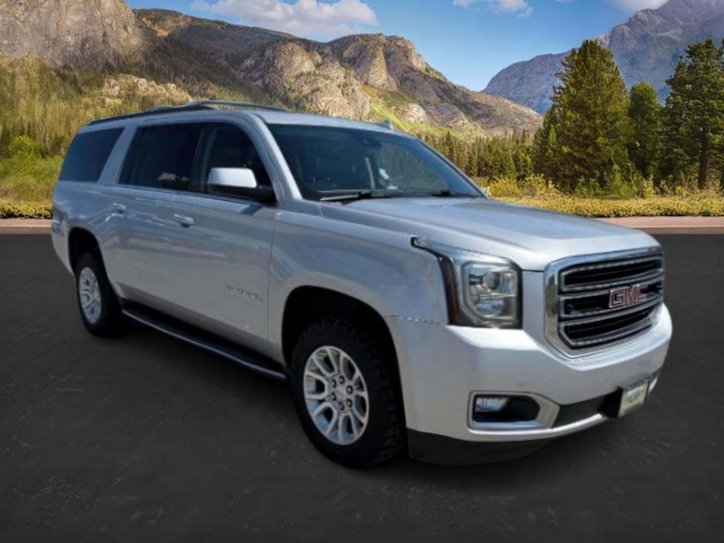 2019 SILVER /Cocoa/Dune GMC Yukon XL SLT (1GKS2GKC0KR) with an EcoTec3 5.3L V-8 gasoline direct injection engine, AUTOMATIC transmission, located at 1235 N Woodruff Ave., Idaho Falls, 83401, (208) 523-1053, 43.507172, -112.000488 - At Timberline Auto, finding a great deal on your next vehicle is always easy! Our experienced sales staff's goal is to help find you the right vehicle at the right price! Our knowledgeable finance department has options for almost any credit score. We offer extended service contract options to prote - Photo#10