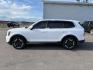 2024 WHITE /Black Kia Telluride EX (5XYP3DGCXRG) with an LAMBDA II 3.8L V-6 gasoline direct injection engine, AUTOMATIC transmission, located at 1235 N Woodruff Ave., Idaho Falls, 83401, (208) 523-1053, 43.507172, -112.000488 - At Timberline Auto, finding a great deal on your next vehicle is always easy! Our experienced sales staff's goal is to help find you the right vehicle at the right price! Our knowledgeable finance department has options for almost any credit score. We offer extended service contract options to prote - Photo#1