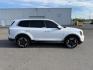 2024 WHITE /Black Kia Telluride EX (5XYP3DGCXRG) with an LAMBDA II 3.8L V-6 gasoline direct injection engine, AUTOMATIC transmission, located at 1235 N Woodruff Ave., Idaho Falls, 83401, (208) 523-1053, 43.507172, -112.000488 - At Timberline Auto, finding a great deal on your next vehicle is always easy! Our experienced sales staff's goal is to help find you the right vehicle at the right price! Our knowledgeable finance department has options for almost any credit score. We offer extended service contract options to prote - Photo#8