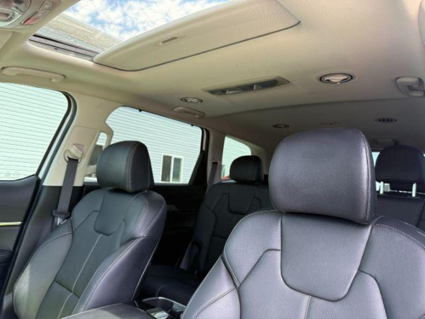 2024 Glacial White Pearl /Black Kia Telluride EX (5XYP3DGCXRG) with an LAMBDA II 3.8L V-6 gasoline direct injection engine, AUTOMATIC transmission, located at 1235 N Woodruff Ave., Idaho Falls, 83401, (208) 523-1053, 43.507172, -112.000488 - At Timberline Auto, finding a great deal on your next vehicle is always easy! Our experienced sales staff's goal is to help find you the right vehicle at the right price! Our knowledgeable finance department has options for almost any credit score. We offer extended service contract options to prote - Photo#49