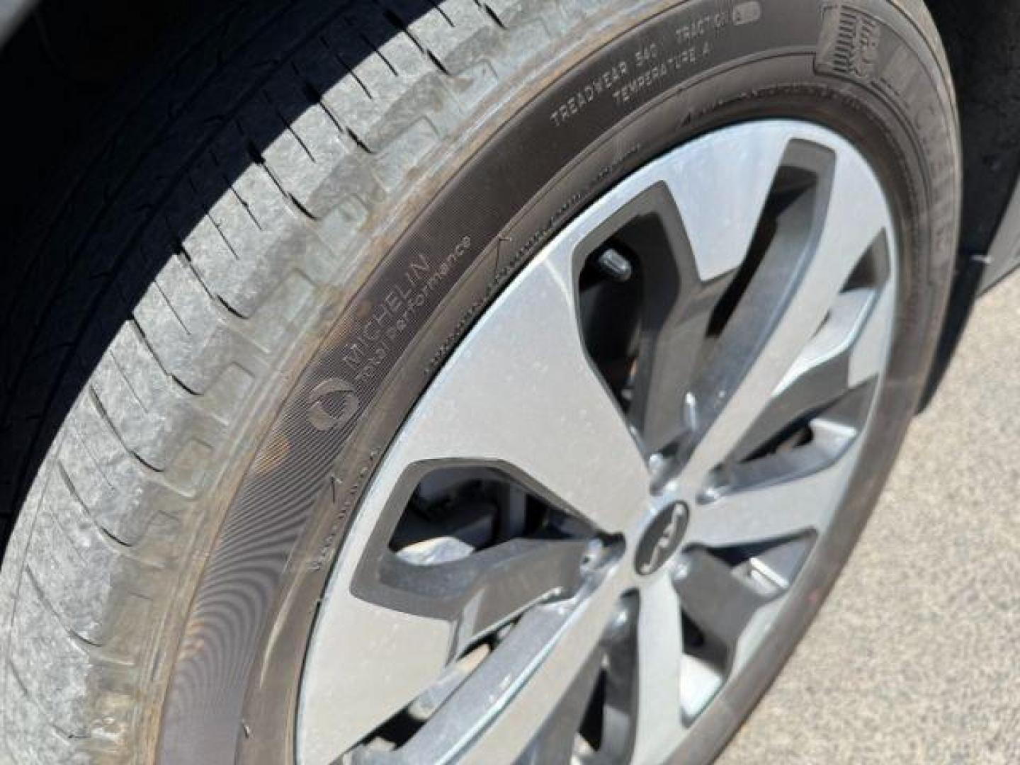 2022 BROWN /Black KIA Telluride (5XYP5DHC8NG) with an LAMBDA II 38L V-6 gasoline direct injection engine, Automatic transmission, located at 1175 N Woodruff Ave, Idaho Falls, ID, 83401, 43.506901, -111.999657 - At Timberline Auto, finding a great deal on your next vehicle is always easy! Our experienced sales staff's goal is to help find you the right vehicle at the right price! Our knowledgeable finance department has options for almost any credit score. We offer extended service contract options to prote - Photo#38
