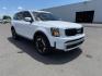 2022 Glacial White Pearl /Black KIA Telluride (5XYP5DHC8NG) with an LAMBDA II 38L V-6 gasoline direct injection engine, Automatic transmission, located at 1175 N Woodruff Ave, Idaho Falls, ID, 83401, 43.506901, -111.999657 - At Timberline Auto, finding a great deal on your next vehicle is always easy! Our experienced sales staff's goal is to help find you the right vehicle at the right price! Our knowledgeable finance department has options for almost any credit score. We offer extended service contract options to prote - Photo#39