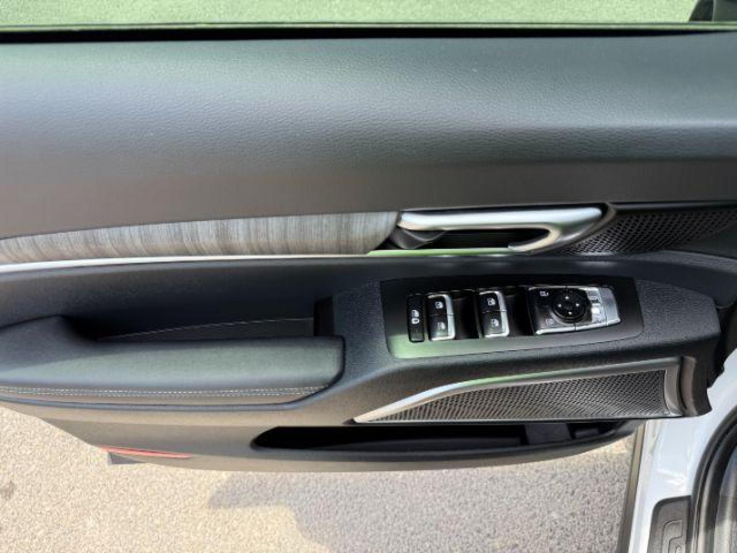 2022 Glacial White Pearl /Black KIA Telluride (5XYP5DHC8NG) with an LAMBDA II 38L V-6 gasoline direct injection engine, Automatic transmission, located at 1175 N Woodruff Ave, Idaho Falls, ID, 83401, 43.506901, -111.999657 - At Timberline Auto, finding a great deal on your next vehicle is always easy! Our experienced sales staff's goal is to help find you the right vehicle at the right price! Our knowledgeable finance department has options for almost any credit score. We offer extended service contract options to prote - Photo#51