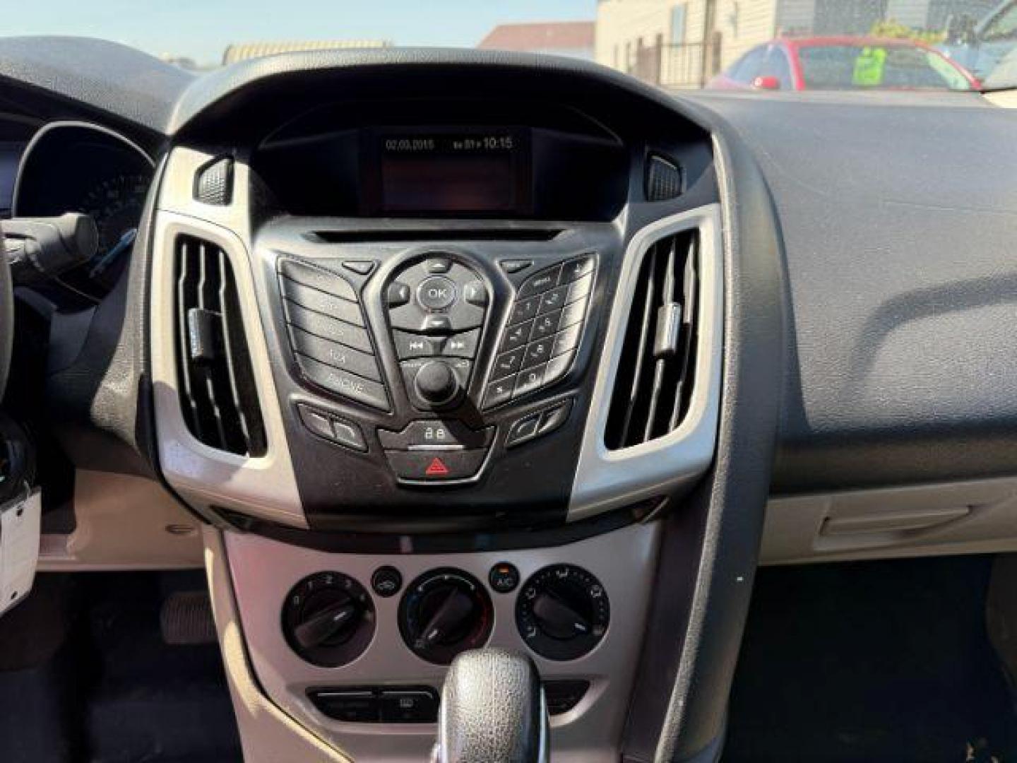 2013 Oxford White /Charcoal Black Ford Focus SE (1FADP3F27DL) with an 2L I-4 gasoline direct injection engine, AUTOMATIC transmission, located at 1235 N Woodruff Ave., Idaho Falls, 83401, (208) 523-1053, 43.507172, -112.000488 - At Timberline Auto, finding a great deal on your next vehicle is always easy! Our experienced sales staff's goal is to help find you the right vehicle at the right price! Our knowledgeable finance department has options for almost any credit score. We offer extended service contract options to prote - Photo#31