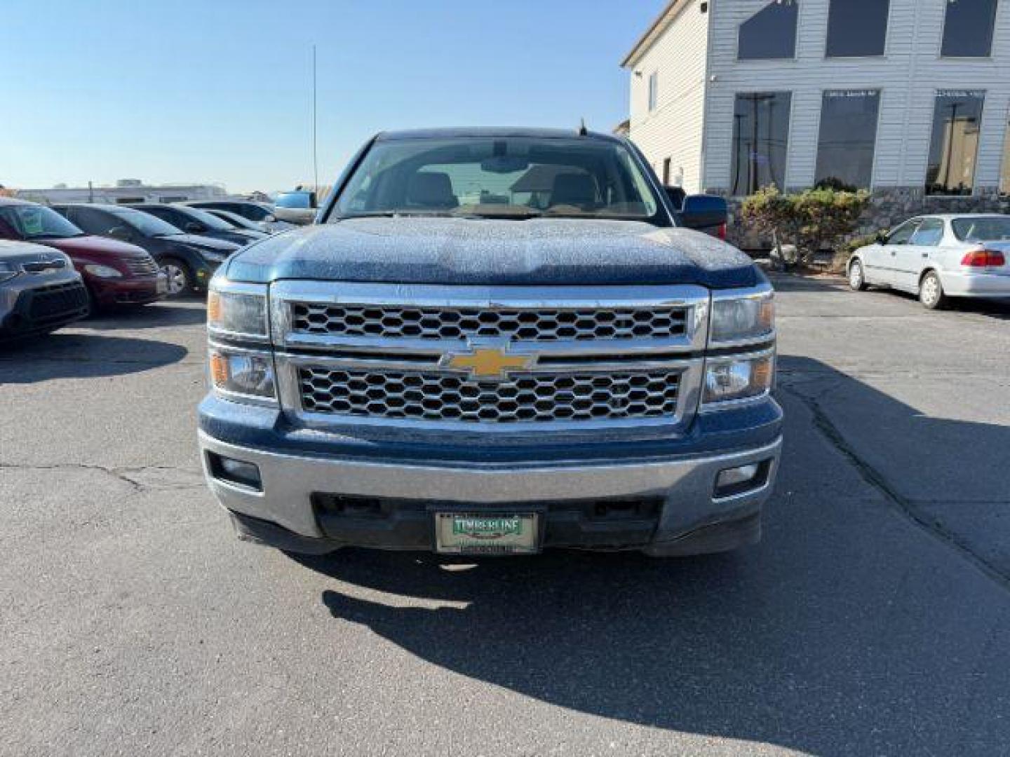 2015 BLUE /Jet Black Chevrolet Silverado 1500 (1GCVKREC8FZ) with an 53 VORTEC engine, Automatic transmission, located at 1175 N Woodruff Ave, Idaho Falls, ID, 83401, 43.506901, -111.999657 - At Timberline Auto, finding a great deal on your next vehicle is always easy! Our experienced sales staff's goal is to help find you the right vehicle at the right price! Our knowledgeable finance department has options for almost any credit score. We offer extended service contract options to prote - Photo#29