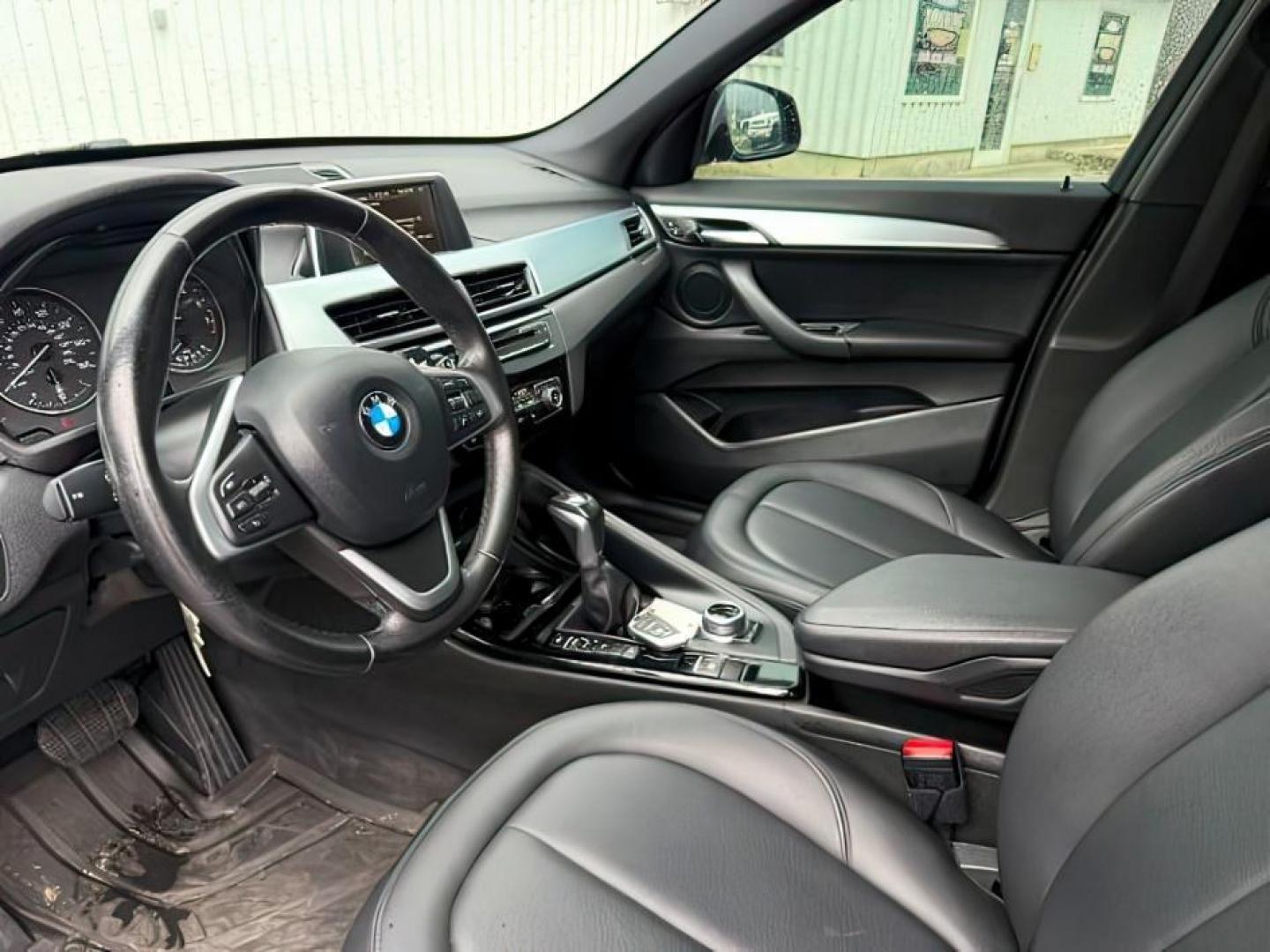 2016 BLACK /Black BMW X1 xDrive28i (WBXHT3C3XG5) with an 2L I-4 gasoline direct injection engine, AUTOMATIC transmission, located at 1235 N Woodruff Ave., Idaho Falls, 83401, (208) 523-1053, 43.507172, -112.000488 - At Timberline Auto, finding a great deal on your next vehicle is always easy! Our experienced sales staff's goal is to help find you the right vehicle at the right price! Our knowledgeable finance department has options for almost any credit score. We offer extended service contract options to prote - Photo#15