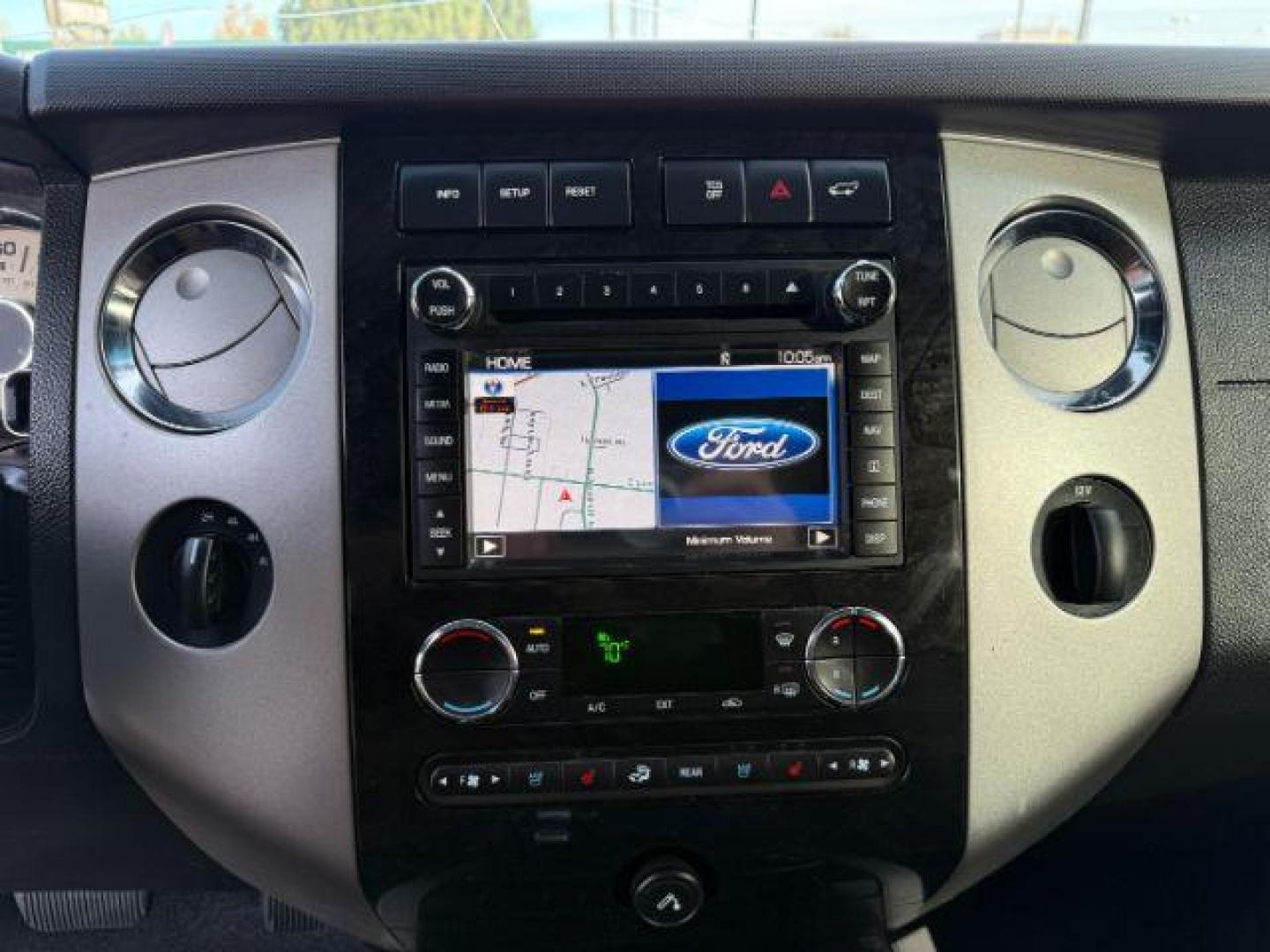 2012 WHITE /CLOTH Ford Expedition (1FMJU2A59CE) with an 54L engine, Automatic transmission, located at 1175 N Woodruff Ave, Idaho Falls, ID, 83401, 43.506901, -111.999657 - At Timberline Auto, finding a great deal on your next vehicle is always easy! Our experienced sales staff's goal is to help find you the right vehicle at the right price! Our knowledgeable finance department has options for almost any credit score. We offer extended service contract options to prote - Photo#39