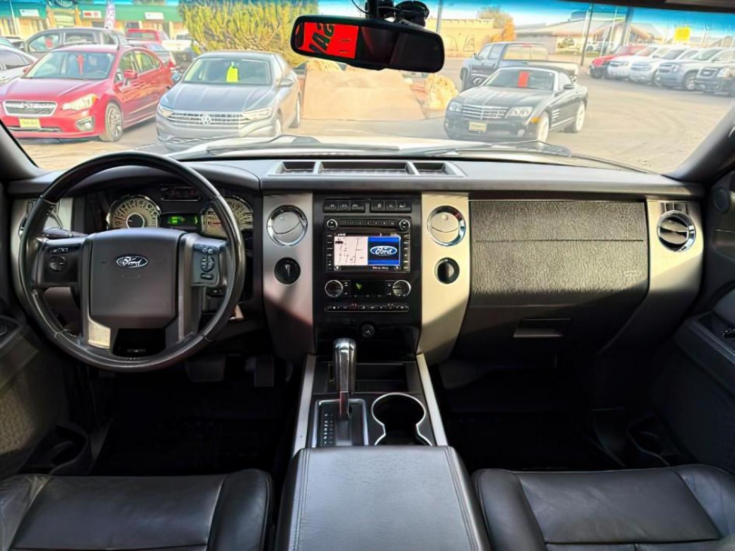 2012 WHITE /CLOTH Ford Expedition (1FMJU2A59CE) with an 54L engine, Automatic transmission, located at 1175 N Woodruff Ave, Idaho Falls, ID, 83401, 43.506901, -111.999657 - At Timberline Auto, finding a great deal on your next vehicle is always easy! Our experienced sales staff's goal is to help find you the right vehicle at the right price! Our knowledgeable finance department has options for almost any credit score. We offer extended service contract options to prote - Photo#20