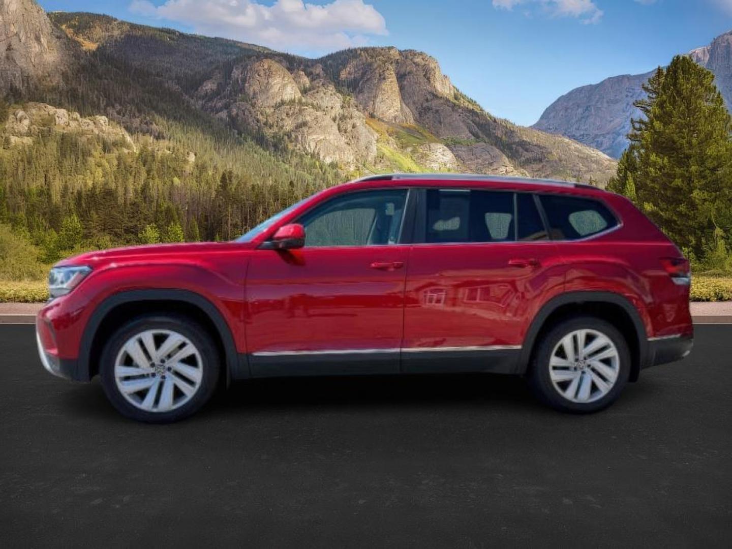 2021 RED /BLACK Volkswagen Atlas (1V2BR2CA0MC) with an 36 engine, Automatic transmission, located at 1175 N Woodruff Ave, Idaho Falls, ID, 83401, 43.506901, -111.999657 - At Timberline Auto, finding a great deal on your next vehicle is always easy! Our experienced sales staff's goal is to help find you the right vehicle at the right price! Our knowledgeable finance department has options for almost any credit score. We offer extended service contract options to prote - Photo#0