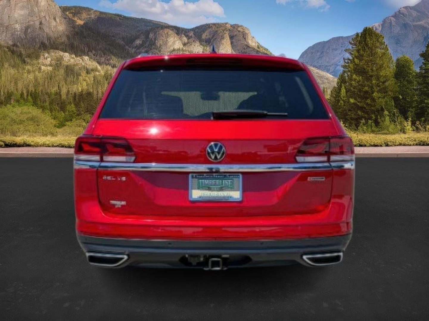 2021 RED /BLACK Volkswagen Atlas (1V2BR2CA0MC) with an 36 engine, Automatic transmission, located at 1175 N Woodruff Ave, Idaho Falls, ID, 83401, 43.506901, -111.999657 - At Timberline Auto, finding a great deal on your next vehicle is always easy! Our experienced sales staff's goal is to help find you the right vehicle at the right price! Our knowledgeable finance department has options for almost any credit score. We offer extended service contract options to prote - Photo#3