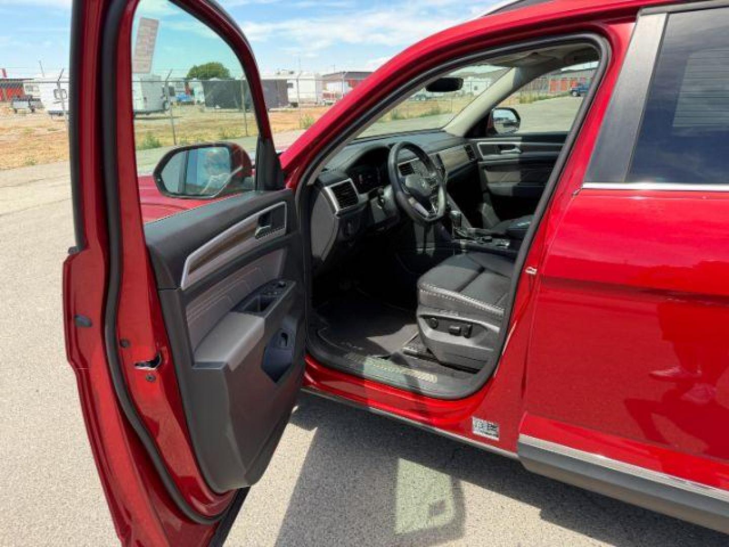2021 Aurora Red Metallic /Titan Black Volkswagen Atlas (1V2BR2CA0MC) with an 36L V-6 gasoline direct injection engine, Automatic transmission, located at 1175 N Woodruff Ave, Idaho Falls, ID, 83401, 43.506901, -111.999657 - Photo#38