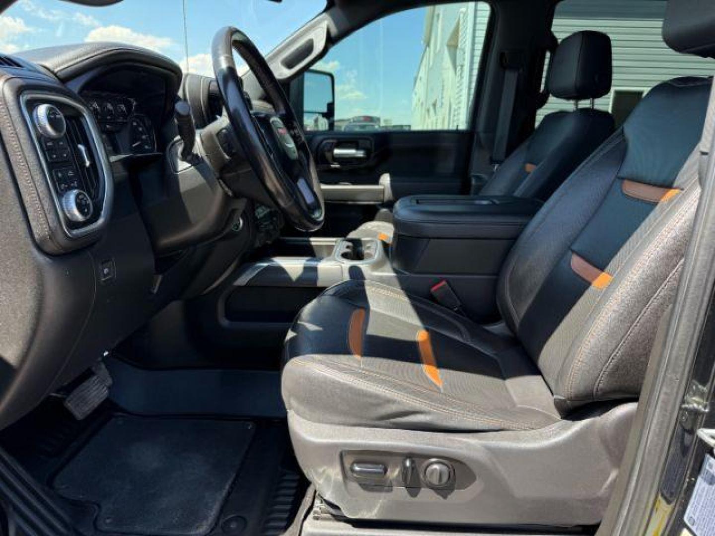 2021 Onyx Black /Jet Black w/Kalahari Accents GMC Sierra 2500HD 4WD Crew Cab Long Bed AT4 (1GT49PEY0MF) with an Duramax 6.6L V-8 diesel direct injection engine, AUTOMATIC transmission, located at 1235 N Woodruff Ave., Idaho Falls, 83401, (208) 523-1053, 43.507172, -112.000488 - At Timberline Auto, finding a great deal on your next vehicle is always easy! Our experienced sales staff's goal is to help find you the right vehicle at the right price! Our knowledgeable finance department has options for almost any credit score. We offer extended service contract options to prote - Photo#39