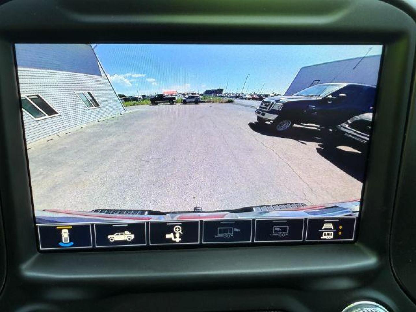 2021 Onyx Black /Jet Black w/Kalahari Accents GMC Sierra 2500HD 4WD Crew Cab Long Bed AT4 (1GT49PEY0MF) with an Duramax 6.6L V-8 diesel direct injection engine, AUTOMATIC transmission, located at 1235 N Woodruff Ave., Idaho Falls, 83401, (208) 523-1053, 43.507172, -112.000488 - At Timberline Auto, finding a great deal on your next vehicle is always easy! Our experienced sales staff's goal is to help find you the right vehicle at the right price! Our knowledgeable finance department has options for almost any credit score. We offer extended service contract options to prote - Photo#43