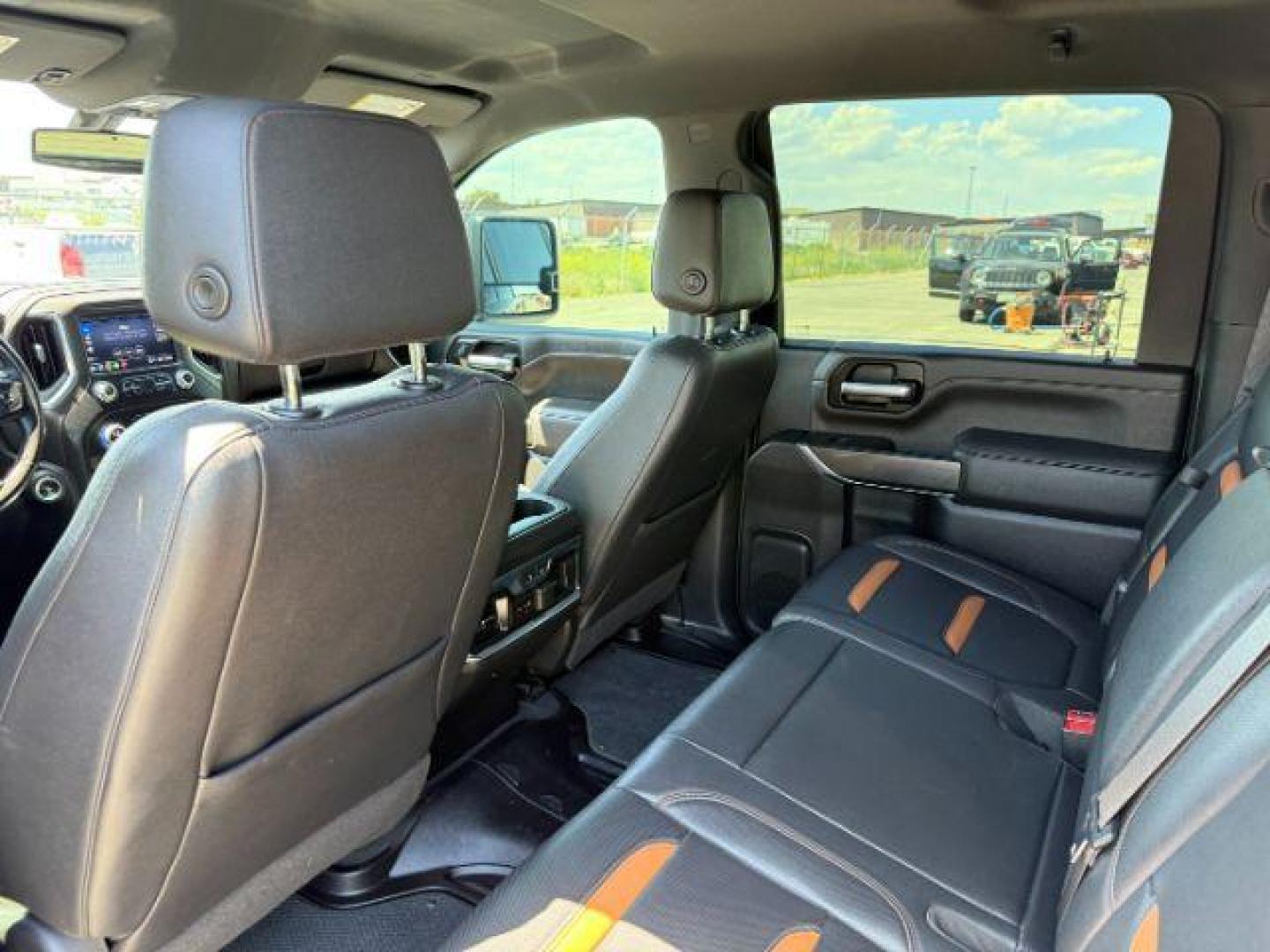 2021 Onyx Black /Jet Black w/Kalahari Accents GMC Sierra 2500HD 4WD Crew Cab Long Bed AT4 (1GT49PEY0MF) with an Duramax 6.6L V-8 diesel direct injection engine, AUTOMATIC transmission, located at 1235 N Woodruff Ave., Idaho Falls, 83401, (208) 523-1053, 43.507172, -112.000488 - At Timberline Auto, finding a great deal on your next vehicle is always easy! Our experienced sales staff's goal is to help find you the right vehicle at the right price! Our knowledgeable finance department has options for almost any credit score. We offer extended service contract options to prote - Photo#52