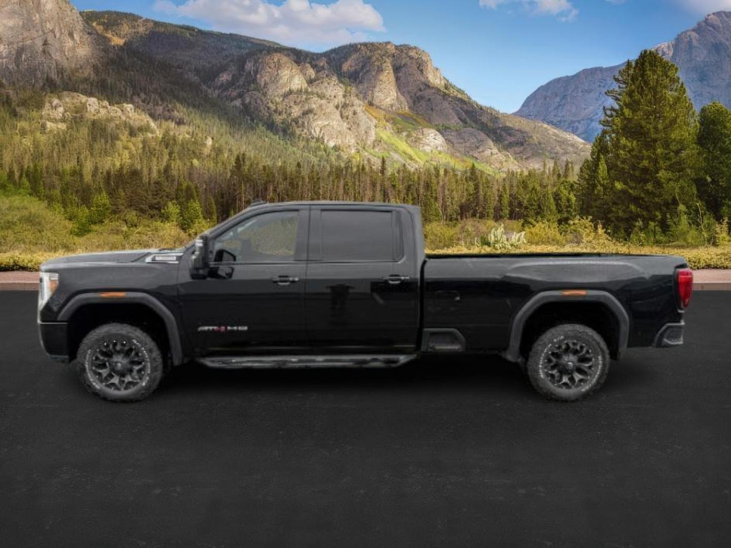 2021 Onyx Black /Jet Black w/Kalahari Accents GMC Sierra 2500HD (1GT49PEY0MF) with an Duramax 66L V-8 diesel direct injection engine, Automatic transmission, located at 1175 N Woodruff Ave, Idaho Falls, ID, 83401, 43.506901, -111.999657 - At Timberline Auto, finding a great deal on your next vehicle is always easy! Our experienced sales staff's goal is to help find you the right vehicle at the right price! Our knowledgeable finance department has options for almost any credit score. We offer extended service contract options to prote - Photo#1