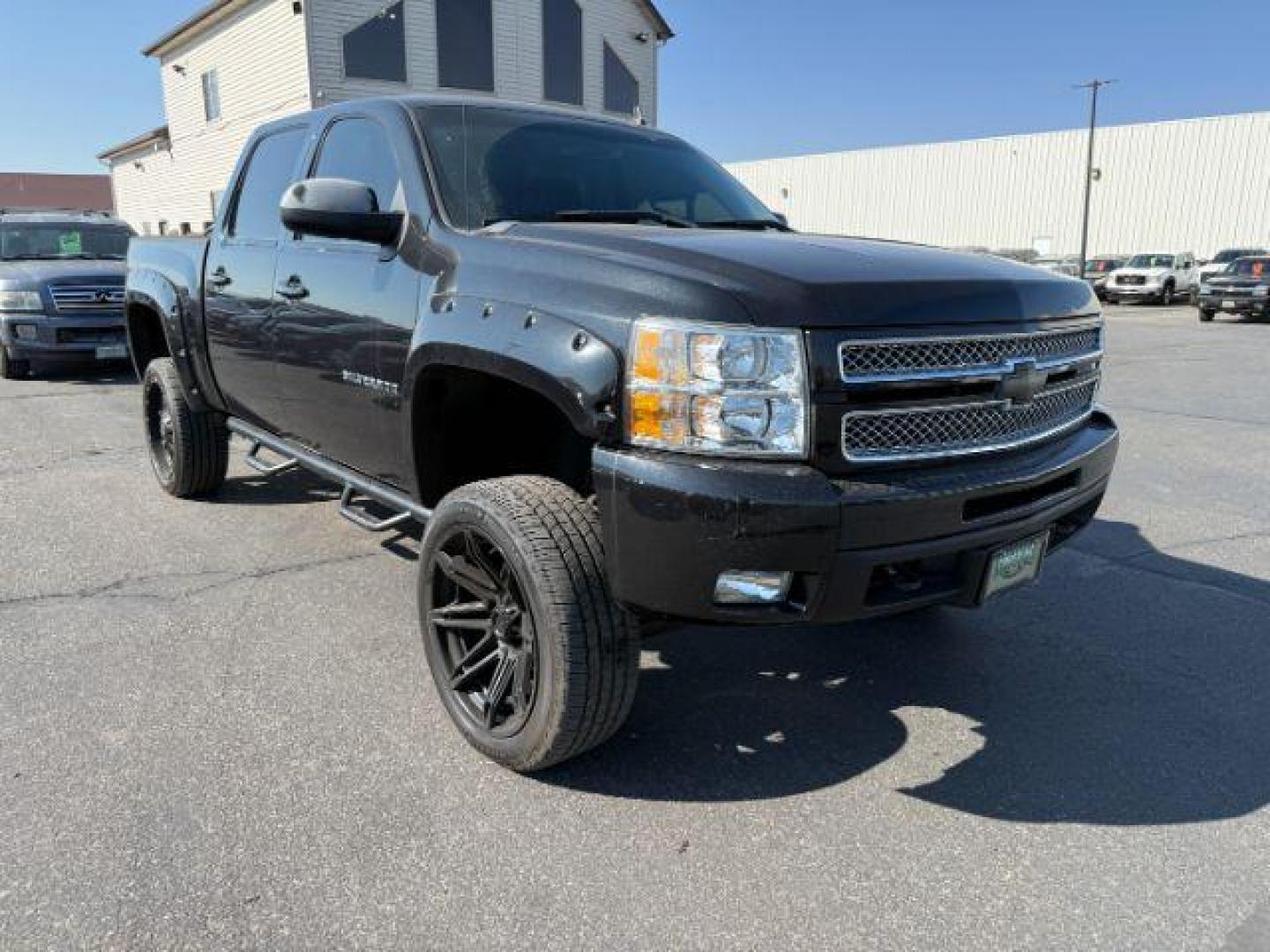 2012 Black /Ebony Chevrolet Silverado 1500 (3GCPKTE70CG) with an Vortec 53L V-8 variable valve control engine, Automatic transmission, located at 1175 N Woodruff Ave, Idaho Falls, ID, 83401, 43.506901, -111.999657 - At Timberline Auto, finding a great deal on your next vehicle is always easy! Our experienced sales staff's goal is to help find you the right vehicle at the right price! Our knowledgeable finance department has options for almost any credit score. We offer extended service contract options to prote - Photo#27