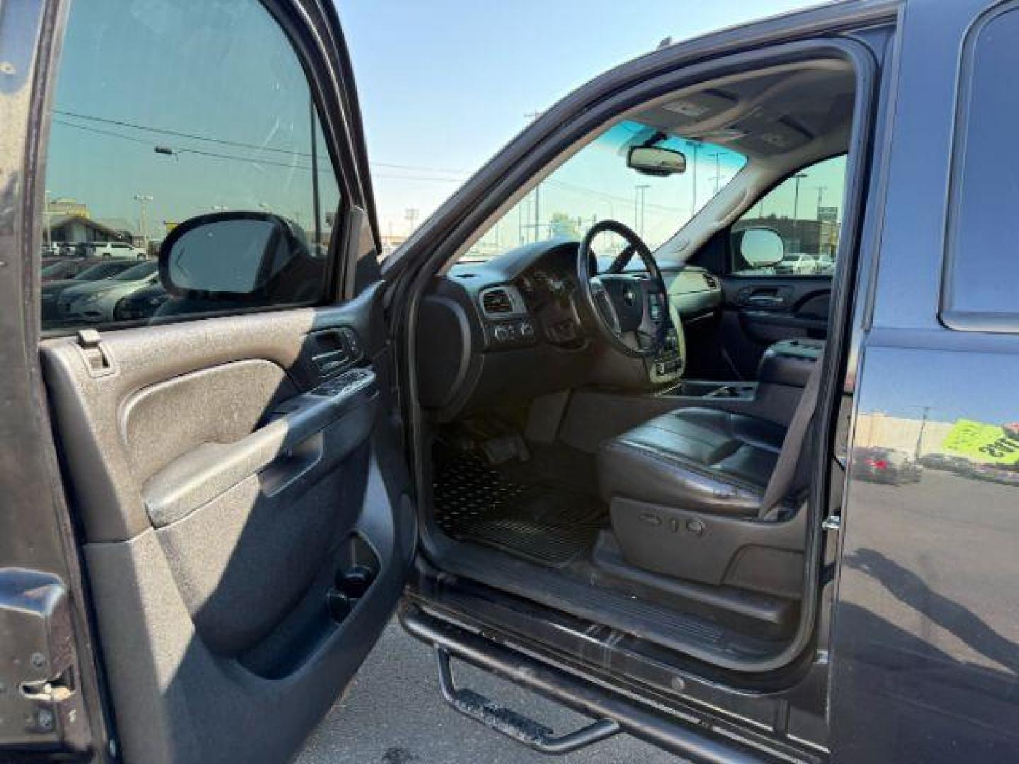 2012 Black /Ebony Chevrolet Silverado 1500 (3GCPKTE70CG) with an Vortec 53L V-8 variable valve control engine, Automatic transmission, located at 1175 N Woodruff Ave, Idaho Falls, ID, 83401, 43.506901, -111.999657 - At Timberline Auto, finding a great deal on your next vehicle is always easy! Our experienced sales staff's goal is to help find you the right vehicle at the right price! Our knowledgeable finance department has options for almost any credit score. We offer extended service contract options to prote - Photo#30