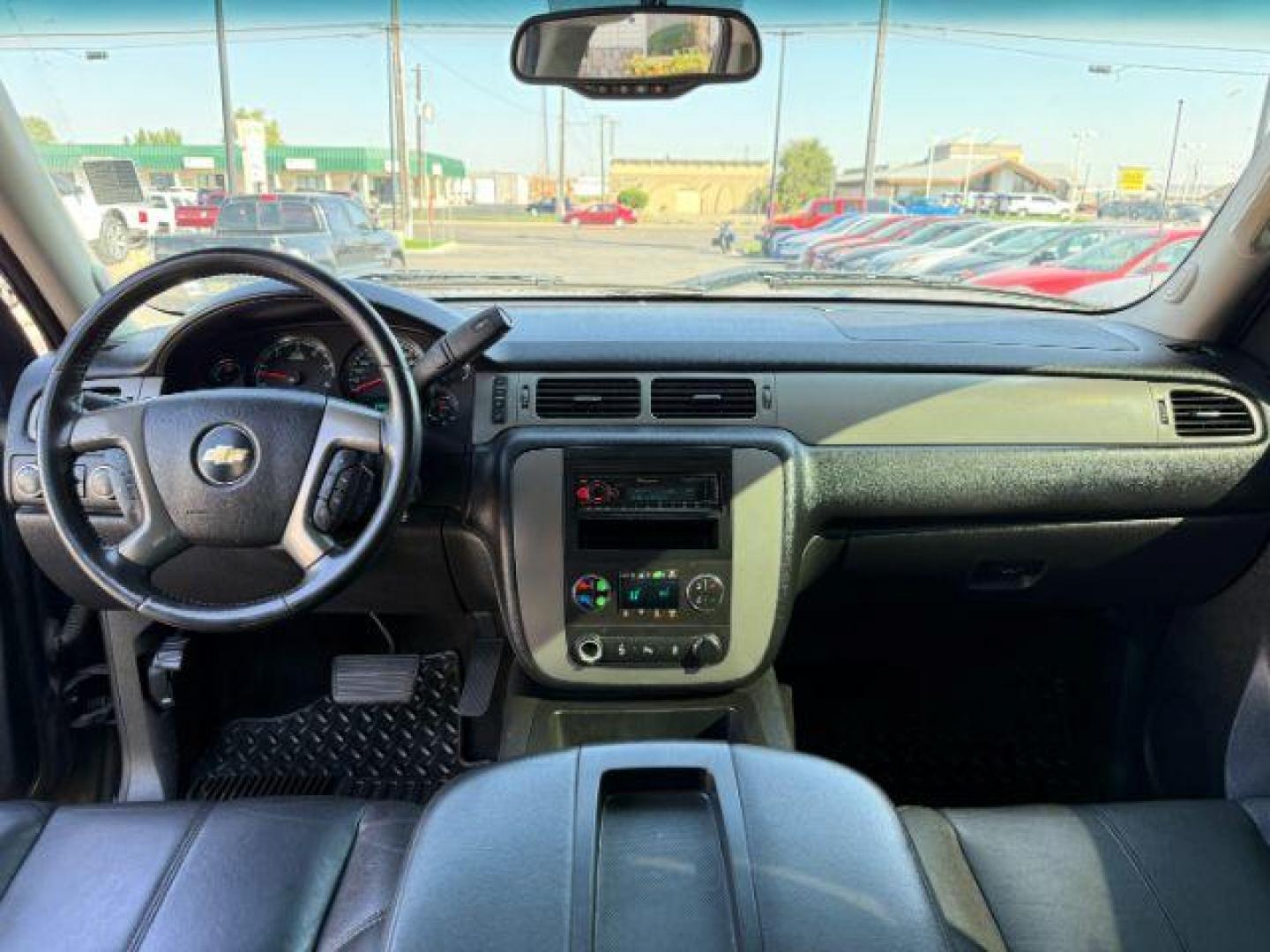 2012 Black /Ebony Chevrolet Silverado 1500 (3GCPKTE70CG) with an Vortec 53L V-8 variable valve control engine, Automatic transmission, located at 1175 N Woodruff Ave, Idaho Falls, ID, 83401, 43.506901, -111.999657 - At Timberline Auto, finding a great deal on your next vehicle is always easy! Our experienced sales staff's goal is to help find you the right vehicle at the right price! Our knowledgeable finance department has options for almost any credit score. We offer extended service contract options to prote - Photo#37