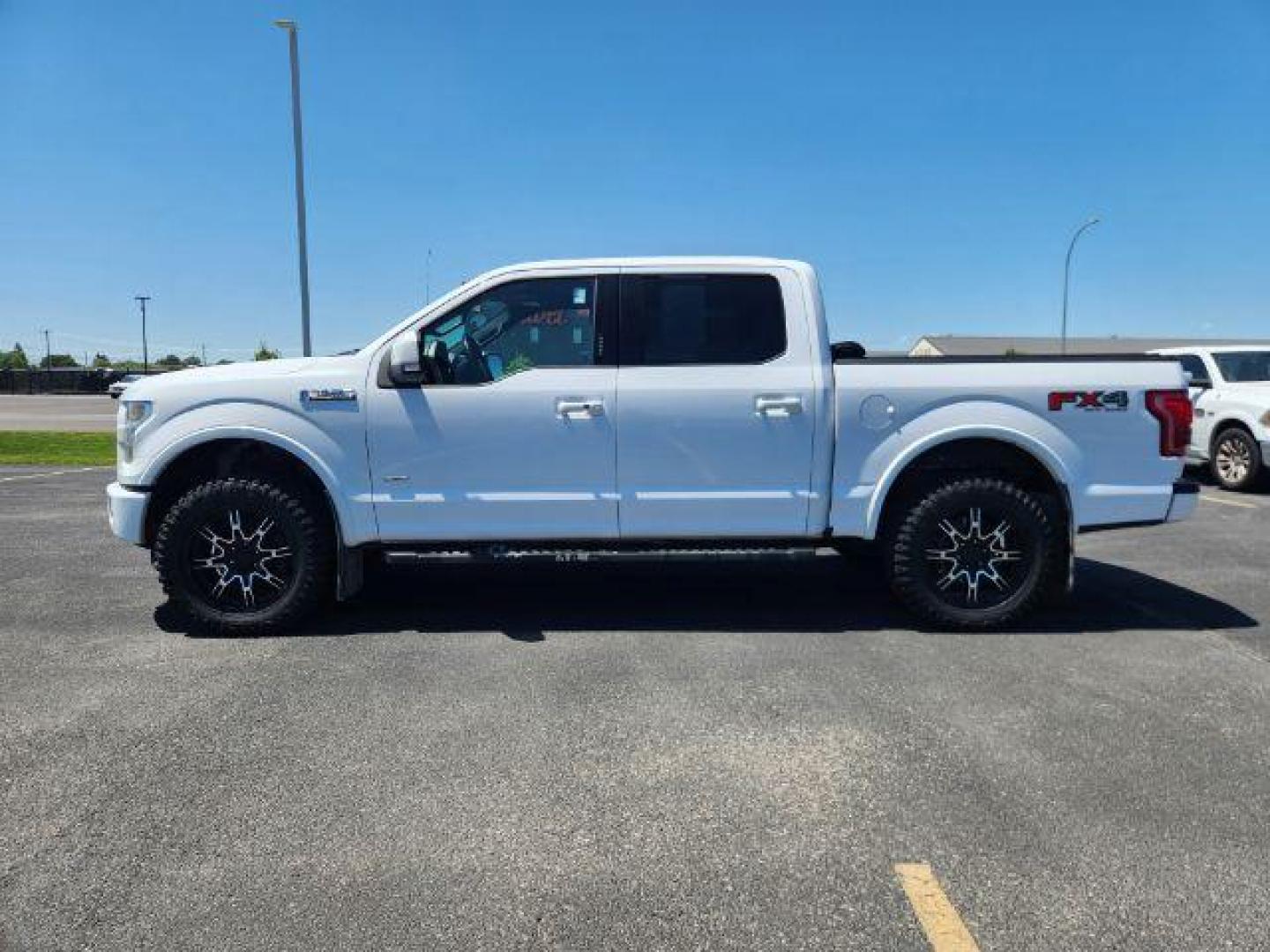 2015 WHITE /LEATHER Ford F-150 (1FTEW1EGXFK) with an 35 engine, Automatic transmission, located at 1175 N Woodruff Ave, Idaho Falls, ID, 83401, 43.506901, -111.999657 - At Timberline Auto, finding a great deal on your next vehicle is always easy! Our experienced sales staff's goal is to help find you the right vehicle at the right price! Our knowledgeable finance department has options for almost any credit score. We offer extended service contract options to prote - Photo#21