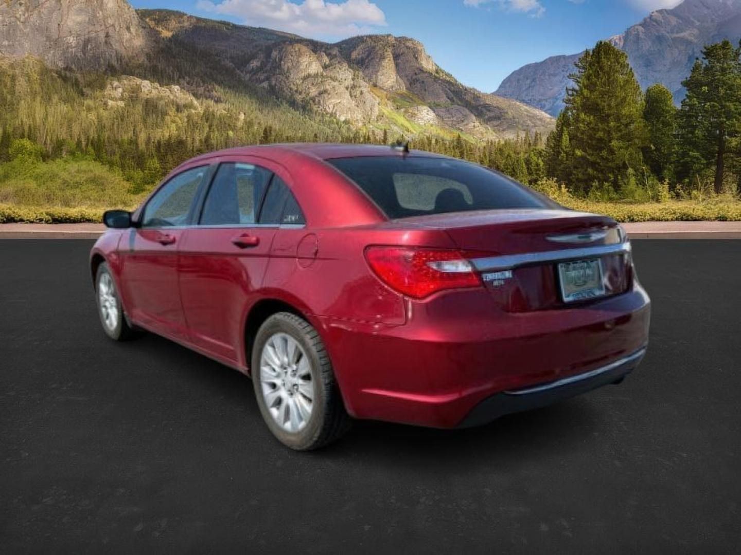 2013 RED /CLOTH Chrysler 200 SE (1C3CCBAB7DN) with an 2.4 engine, AUTOMATIC transmission, located at 1235 N Woodruff Ave., Idaho Falls, 83401, (208) 523-1053, 43.507172, -112.000488 - At Timberline Auto, finding a great deal on your next vehicle is always easy! Our experienced sales staff's goal is to help find you the right vehicle at the right price! Our knowledgeable finance department has options for almost any credit score. We offer extended service contract options to prote - Photo#2