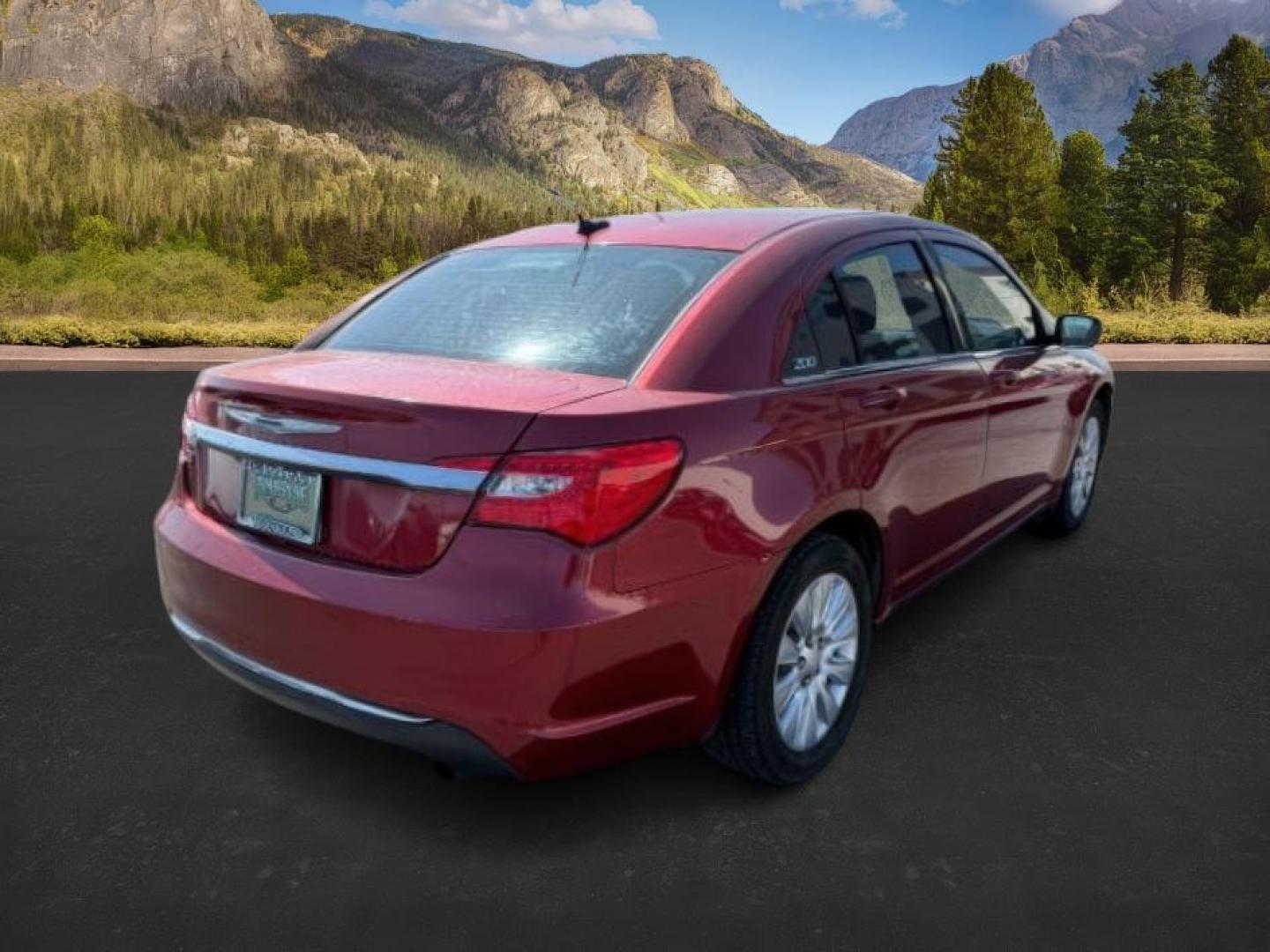 2013 RED /CLOTH Chrysler 200 SE (1C3CCBAB7DN) with an 2.4 engine, AUTOMATIC transmission, located at 1235 N Woodruff Ave., Idaho Falls, 83401, (208) 523-1053, 43.507172, -112.000488 - At Timberline Auto, finding a great deal on your next vehicle is always easy! Our experienced sales staff's goal is to help find you the right vehicle at the right price! Our knowledgeable finance department has options for almost any credit score. We offer extended service contract options to prote - Photo#4