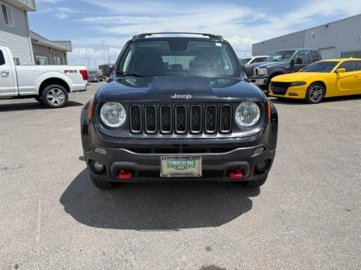 2018 BLACK /CLOTH Jeep Renegade (ZACCJBCB0JJ) with an 24 engine, Automatic transmission, located at 1175 N Woodruff Ave, Idaho Falls, ID, 83401, 43.506901, -111.999657 - At Timberline Auto, finding a great deal on your next vehicle is always easy! Our experienced sales staff's goal is to help find you the right vehicle at the right price! Our knowledgeable finance department has options for almost any credit score. We offer extended service contract options to prote - Photo#30