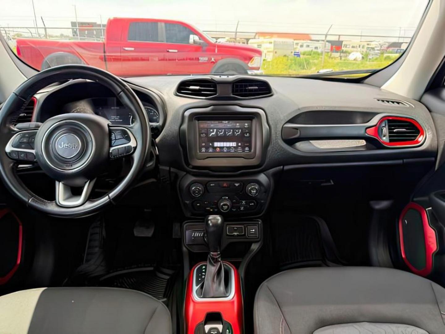 2018 BLACK /CLOTH Jeep Renegade (ZACCJBCB0JJ) with an 24 engine, Automatic transmission, located at 1175 N Woodruff Ave, Idaho Falls, ID, 83401, 43.506901, -111.999657 - At Timberline Auto, finding a great deal on your next vehicle is always easy! Our experienced sales staff's goal is to help find you the right vehicle at the right price! Our knowledgeable finance department has options for almost any credit score. We offer extended service contract options to prote - Photo#19