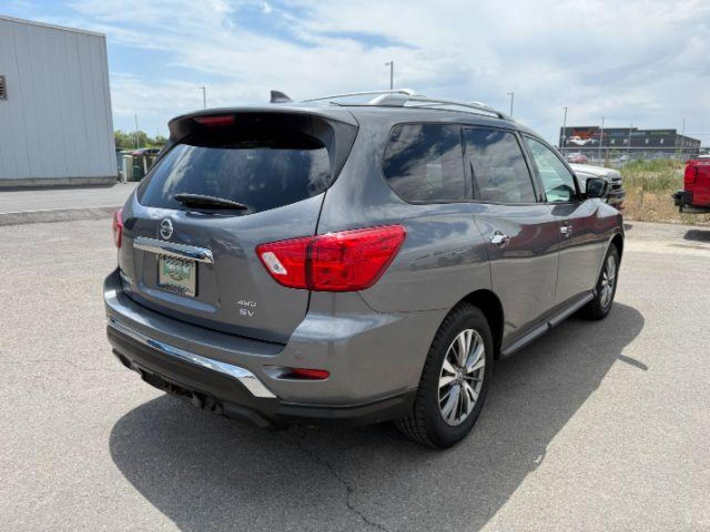 2020 SILVER /Charcoal Nissan Pathfinder (5N1DR2BM6LC) with an 35L V-6 gasoline direct injection engine, Automatic transmission, located at 1175 N Woodruff Ave, Idaho Falls, ID, 83401, 43.506901, -111.999657 - At Timberline Auto, finding a great deal on your next vehicle is always easy! Our experienced sales staff's goal is to help find you the right vehicle at the right price! Our knowledgeable finance department has options for almost any credit score. We offer extended service contract options to prote - Photo#28