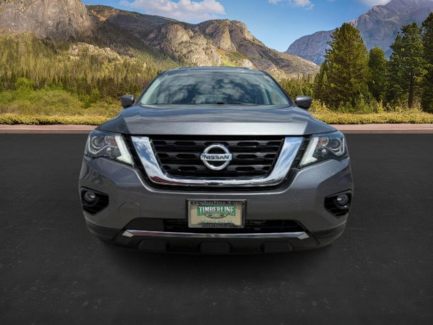 2020 SILVER /Charcoal Nissan Pathfinder (5N1DR2BM6LC) with an 35L V-6 gasoline direct injection engine, Automatic transmission, located at 1175 N Woodruff Ave, Idaho Falls, ID, 83401, 43.506901, -111.999657 - At Timberline Auto, finding a great deal on your next vehicle is always easy! Our experienced sales staff's goal is to help find you the right vehicle at the right price! Our knowledgeable finance department has options for almost any credit score. We offer extended service contract options to prote - Photo#8