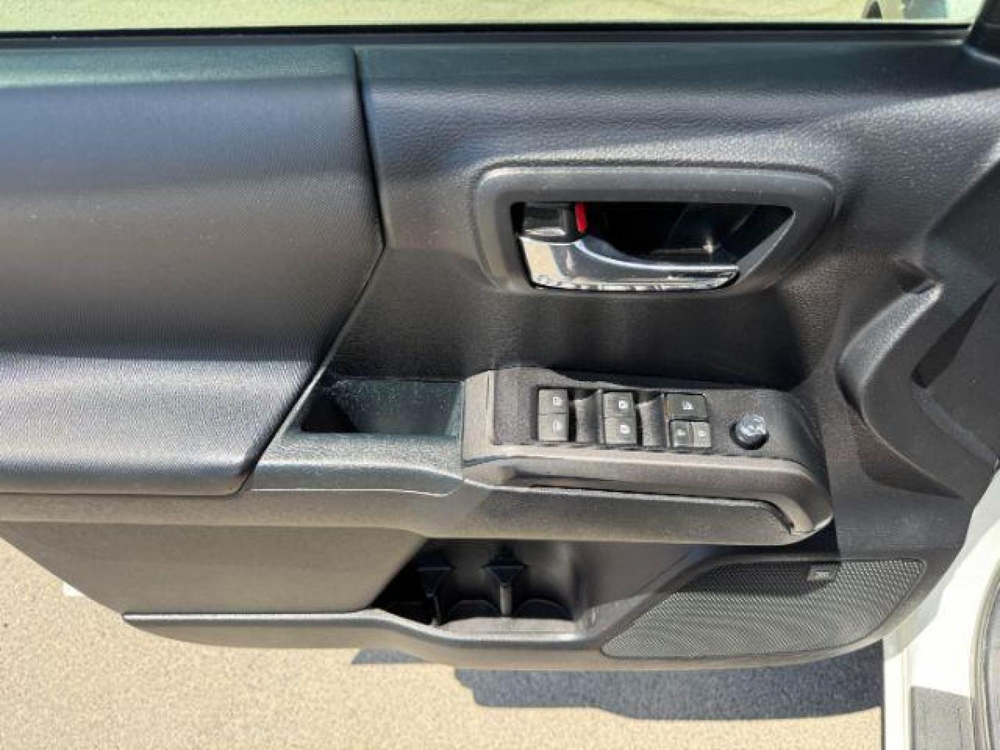 2017 WHITE /CLOTH Toyota Tacoma (3TMCZ5AN1HM) with an 35L V-6 portdirect injection engine, Automatic transmission, located at 1175 N Woodruff Ave, Idaho Falls, ID, 83401, 43.506901, -111.999657 - At Timberline Auto, finding a great deal on your next vehicle is always easy! Our experienced sales staff's goal is to help find you the right vehicle at the right price! Our knowledgeable finance department has options for almost any credit score. We offer extended service contract options to prote - Photo#46