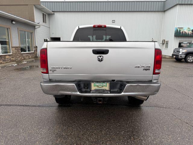 2006 SILVER /Medium Slate Gray Dodge Ram 3500 Laramie (3D7LX39C36G) with an Cummins 5.9L I-6 diesel direct injection engine, AUTOMATIC transmission, located at 1235 N Woodruff Ave., Idaho Falls, 83401, (208) 523-1053, 43.507172, -112.000488 - At Timberline Auto, finding a great deal on your next vehicle is always easy! Our experienced sales staff's goal is to help find you the right vehicle at the right price! Our knowledgeable finance department has options for almost any credit score. We offer extended service contract options to prote - Photo#25