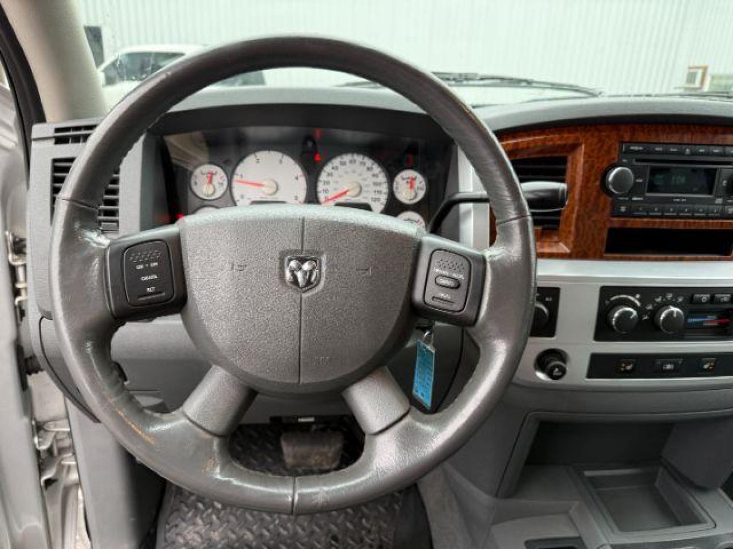 2006 SILVER /Medium Slate Gray Dodge Ram 3500 (3D7LX39C36G) with an Cummins 59L I-6 diesel direct injection engine, Automatic transmission, located at 1175 N Woodruff Ave, Idaho Falls, ID, 83401, 43.506901, -111.999657 - At Timberline Auto, finding a great deal on your next vehicle is always easy! Our experienced sales staff's goal is to help find you the right vehicle at the right price! Our knowledgeable finance department has options for almost any credit score. We offer extended service contract options to prote - Photo#35