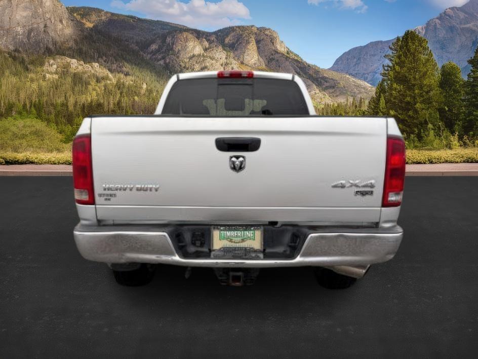2006 SILVER /Medium Slate Gray Dodge Ram 3500 Laramie (3D7LX39C36G) with an Cummins 5.9L I-6 diesel direct injection engine, AUTOMATIC transmission, located at 1235 N Woodruff Ave., Idaho Falls, 83401, (208) 523-1053, 43.507172, -112.000488 - At Timberline Auto, finding a great deal on your next vehicle is always easy! Our experienced sales staff's goal is to help find you the right vehicle at the right price! Our knowledgeable finance department has options for almost any credit score. We offer extended service contract options to prote - Photo#3