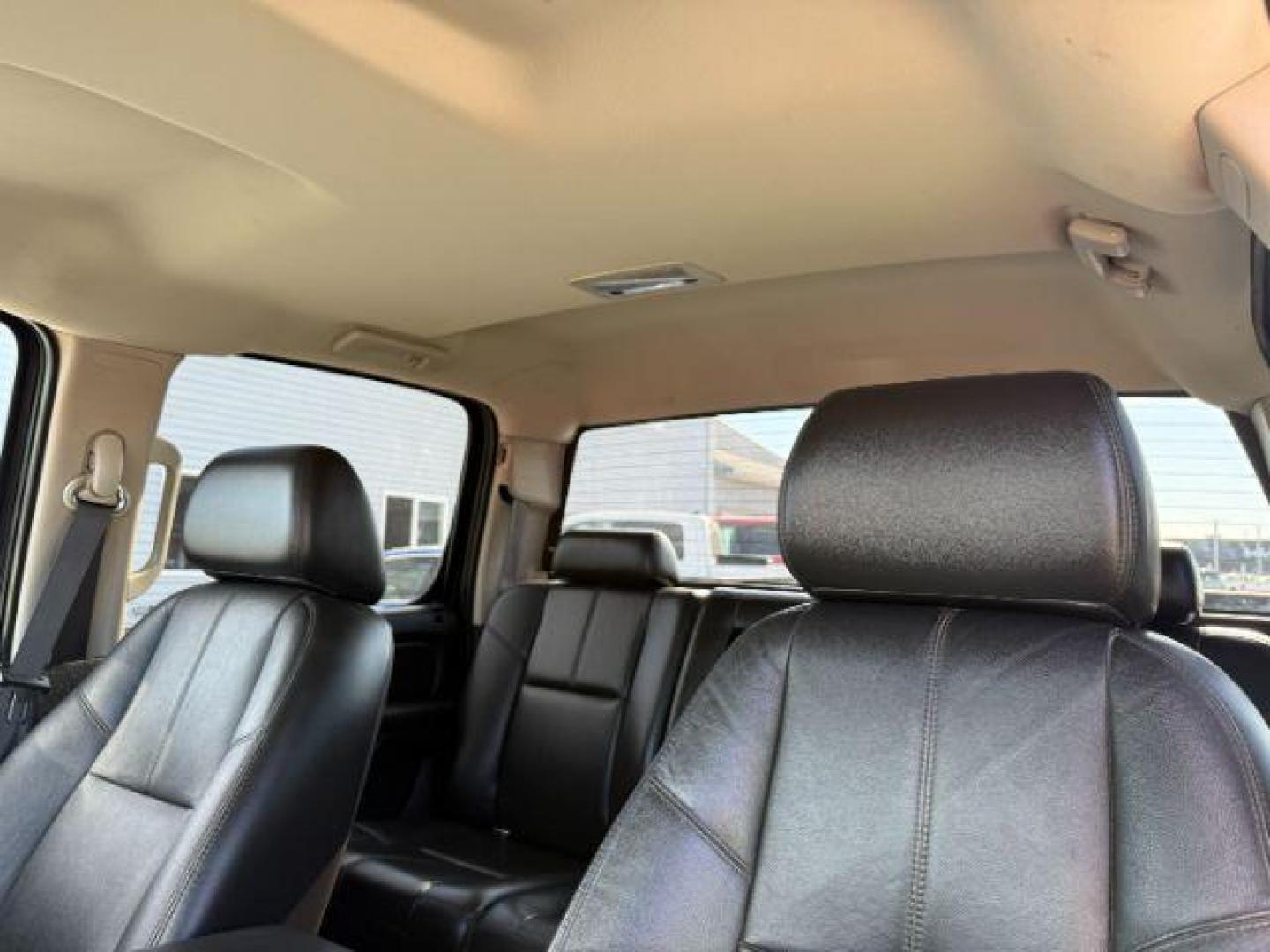 2009 Onyx Black /Ebony GMC Sierra 2500HD SLT (1GTHK43669F) with an 6.6 engine, AUTOMATIC transmission, located at 1235 N Woodruff Ave., Idaho Falls, 83401, (208) 523-1053, 43.507172, -112.000488 - At Timberline Auto, finding a great deal on your next vehicle is always easy! Our experienced sales staff's goal is to help find you the right vehicle at the right price! Our knowledgeable finance department has options for almost any credit score. We offer extended service contract options to prote - Photo#37