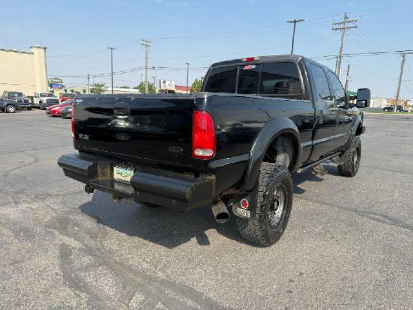 1999 BLACK /LEATHER Ford Super Duty F-250 (1FTNW21F5XE) with an 73L engine, Automatic transmission, located at 1175 N Woodruff Ave, Idaho Falls, ID, 83401, 43.506901, -111.999657 - At Timberline Auto, finding a great deal on your next vehicle is always easy! Our experienced sales staff's goal is to help find you the right vehicle at the right price! Our knowledgeable finance department has options for almost any credit score. We offer extended service contract options to prote - Photo#25