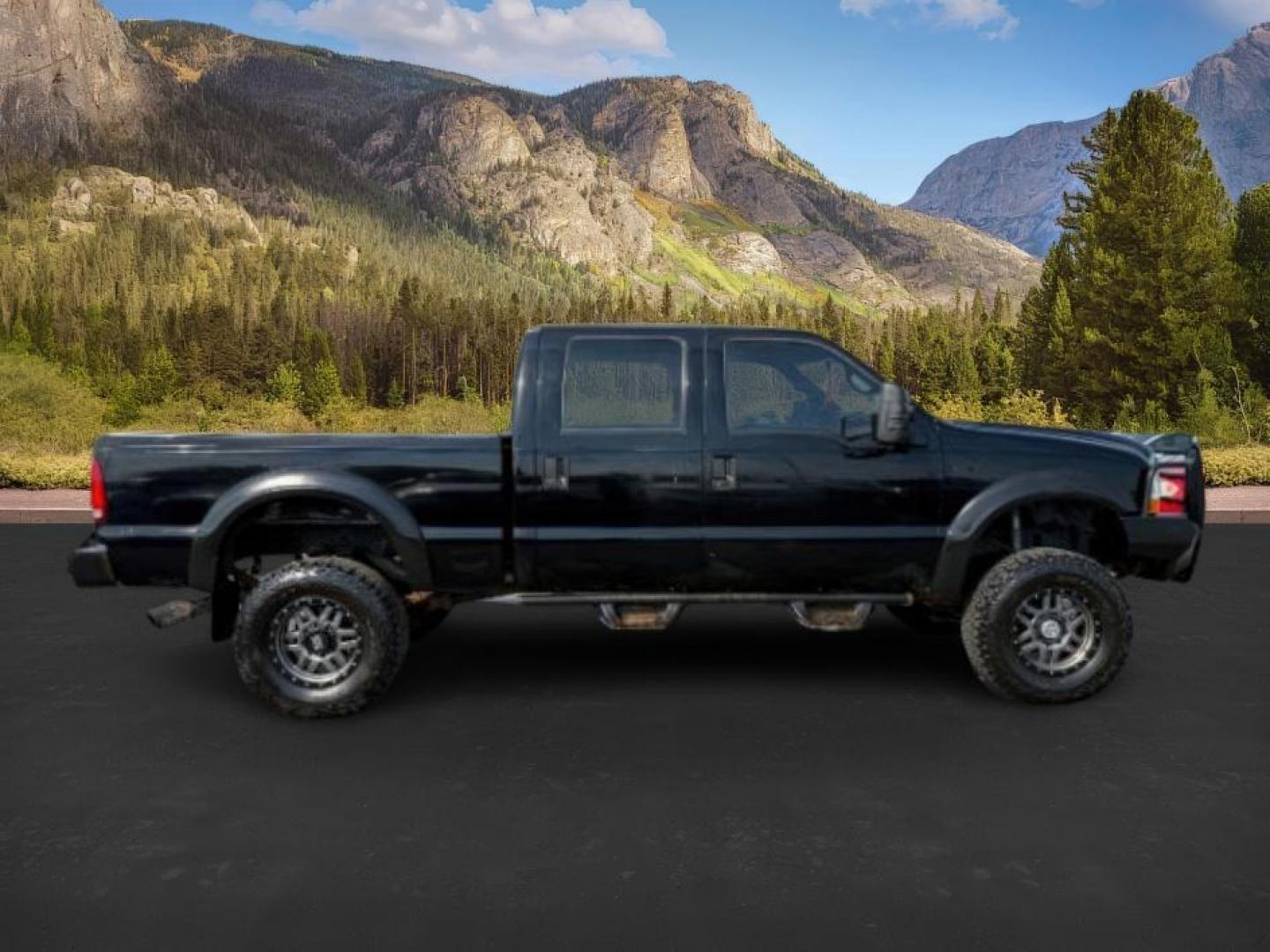 1999 BLACK /LEATHER Ford Super Duty F-250 (1FTNW21F5XE) with an 73L engine, Automatic transmission, located at 1175 N Woodruff Ave, Idaho Falls, ID, 83401, 43.506901, -111.999657 - At Timberline Auto, finding a great deal on your next vehicle is always easy! Our experienced sales staff's goal is to help find you the right vehicle at the right price! Our knowledgeable finance department has options for almost any credit score. We offer extended service contract options to prote - Photo#6