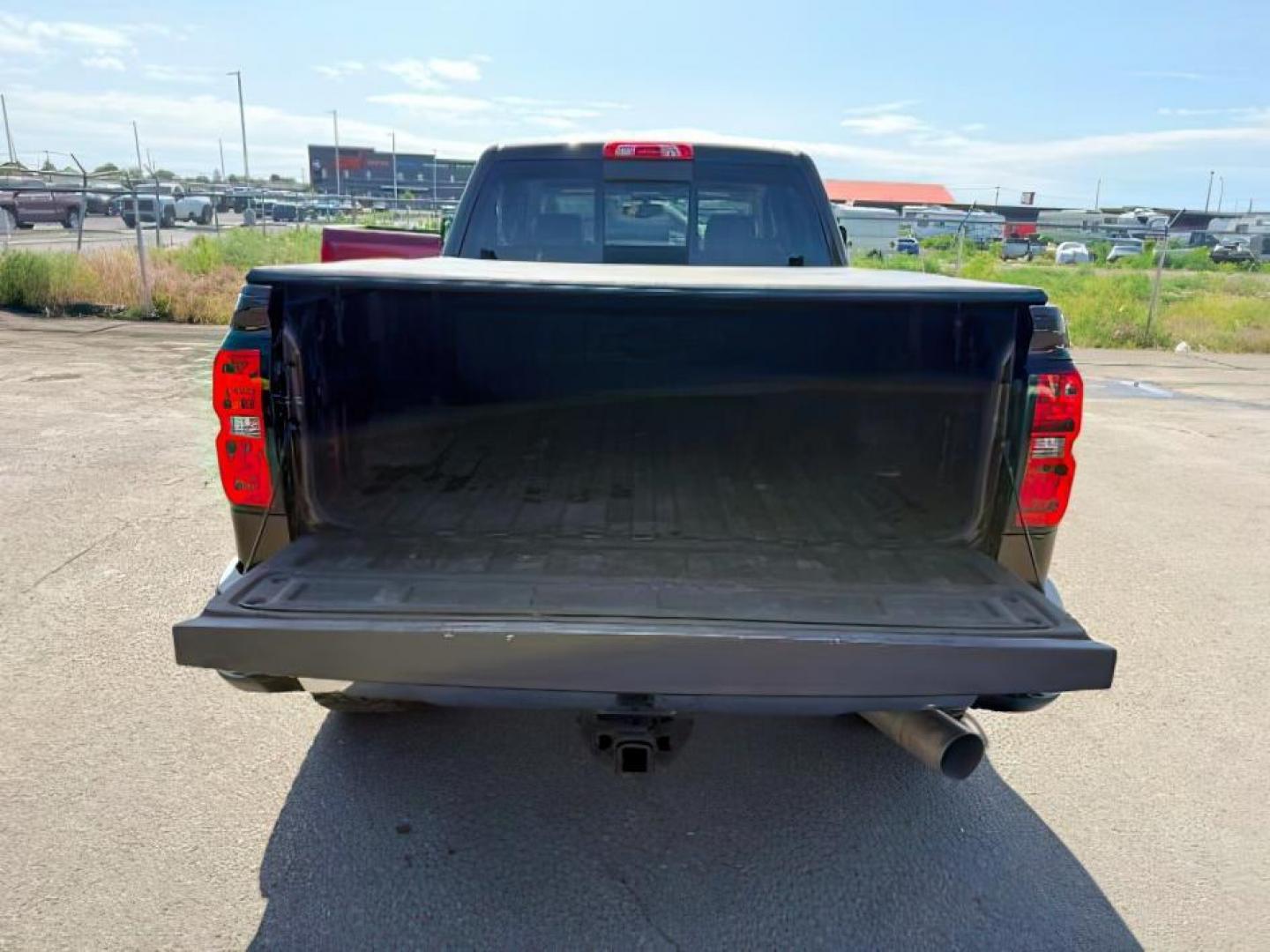 2018 BROWN /Cocoa/Dune Chevrolet Silverado 2500HD (1GC1KWEYXJF) with an 66 engine, Automatic transmission, located at 1175 N Woodruff Ave, Idaho Falls, ID, 83401, 43.506901, -111.999657 - Photo#3